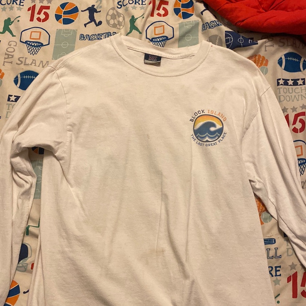 Medium white long sleeved block island shirt